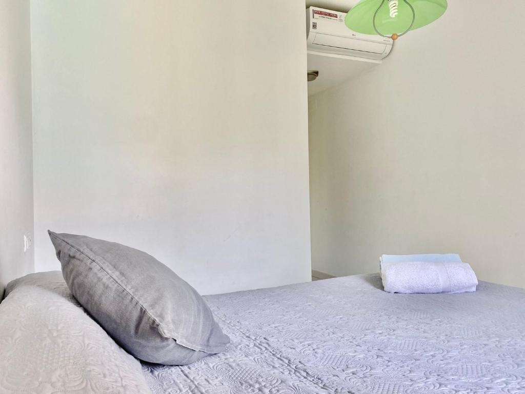 Postel nebo postele na pokoji v ubytování Alicante Golf Hoyo 18 4-6 Pax. piscina, wifi, parking privado.