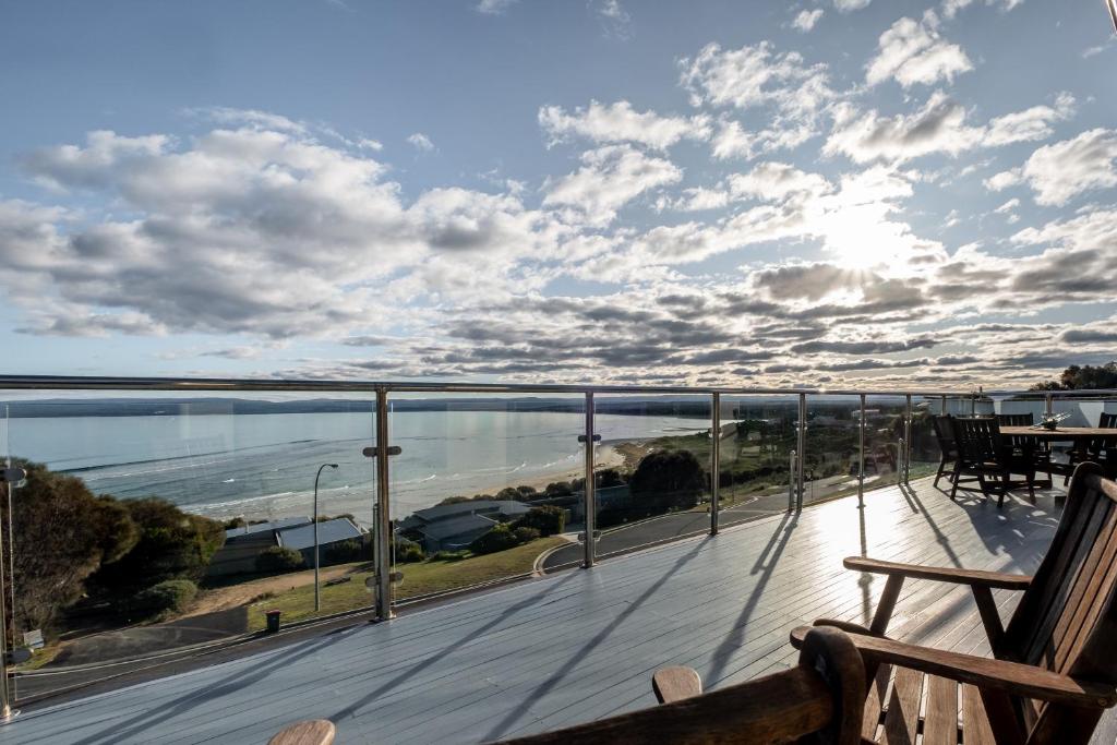 Waterview Holiday Houses, Coles Bay (updated prices 2024)