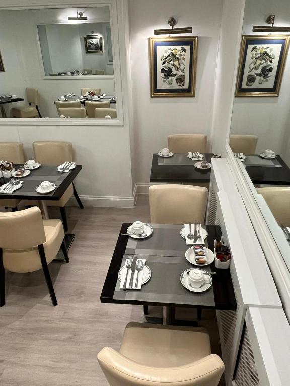 Hotel La Place - Resim 19