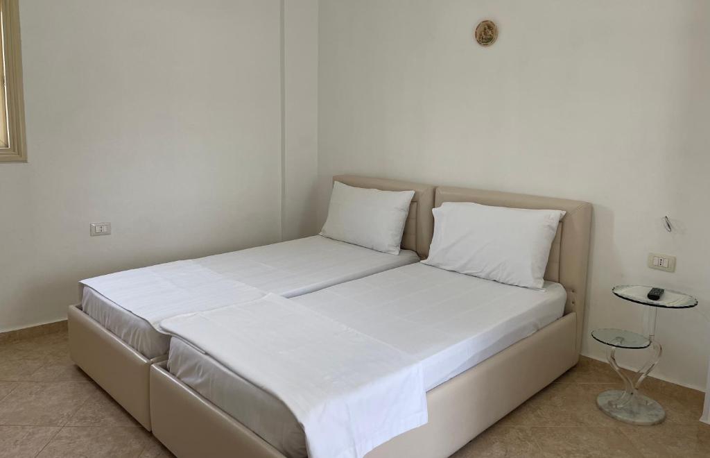 Kristeo - Habitación Gemela Con Balcón