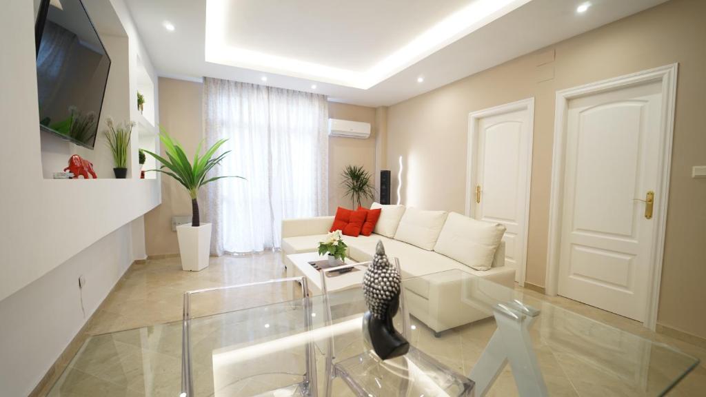 Mazza Aparts - El Serrallo - Housity