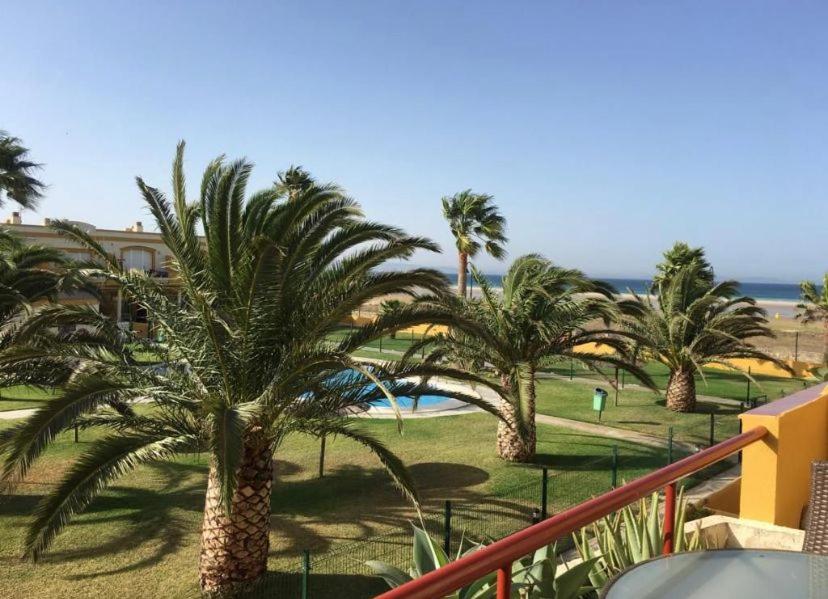 APARTAMENTO EN TARIFA A PIE DE PLAYA - Housity