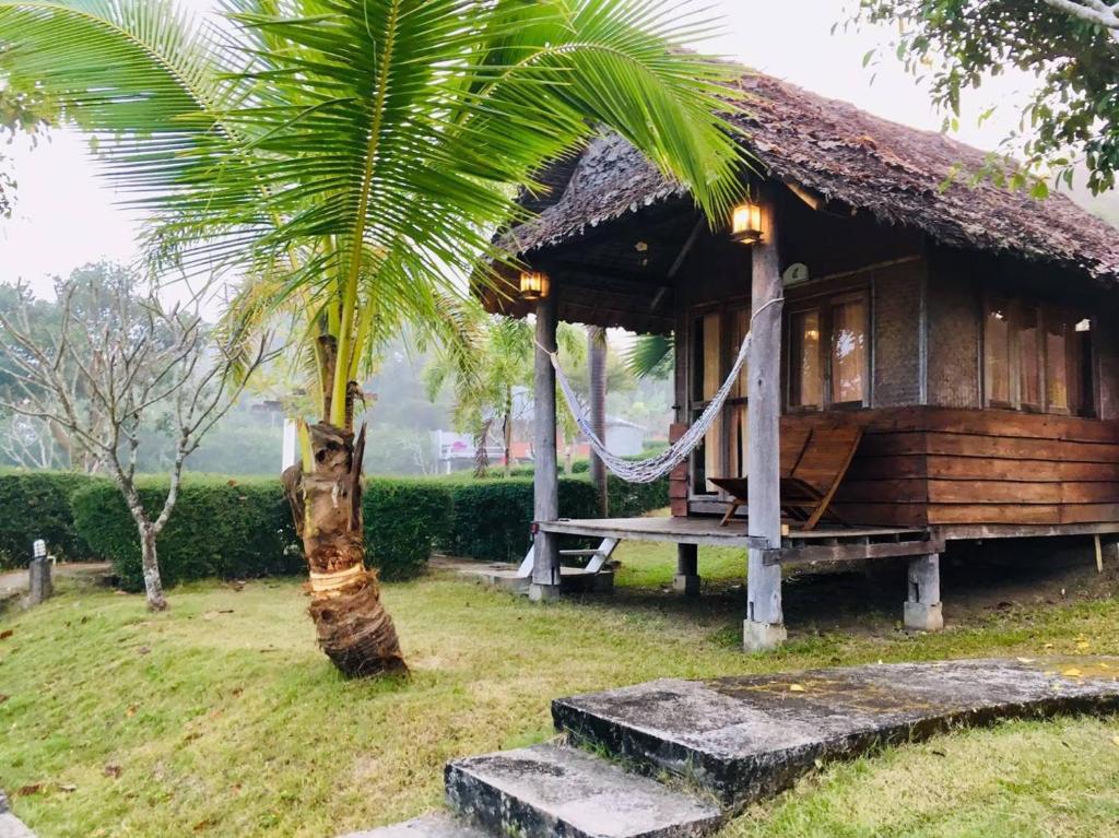 Vimarnkiri Resort - 9