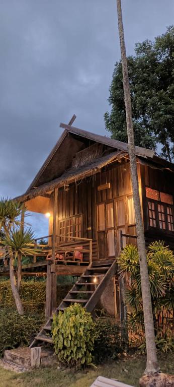 Vimarnkiri Resort - 18