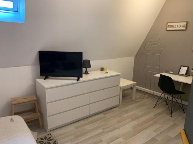 Le Clos de la tour - Standard Double Room