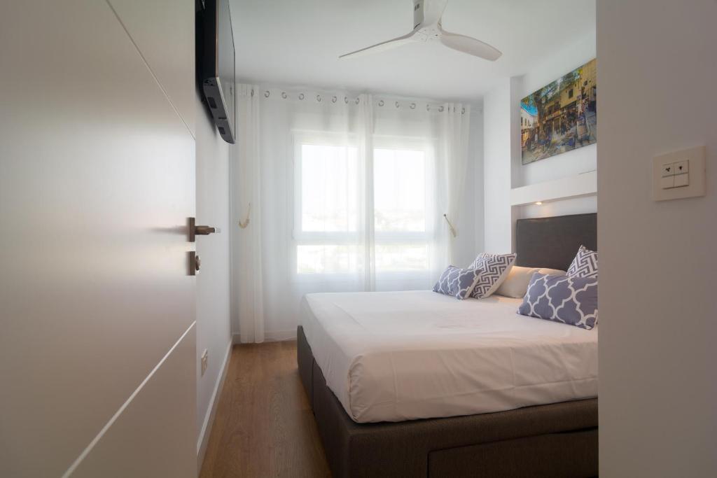 Posteľ alebo postele v izbe v ubytovaní Townhouse El Romeral