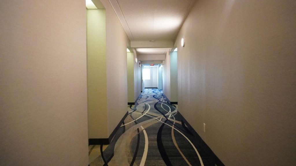 Days Inn by Wyndham Niagara Falls Near The Falls - Resim 40