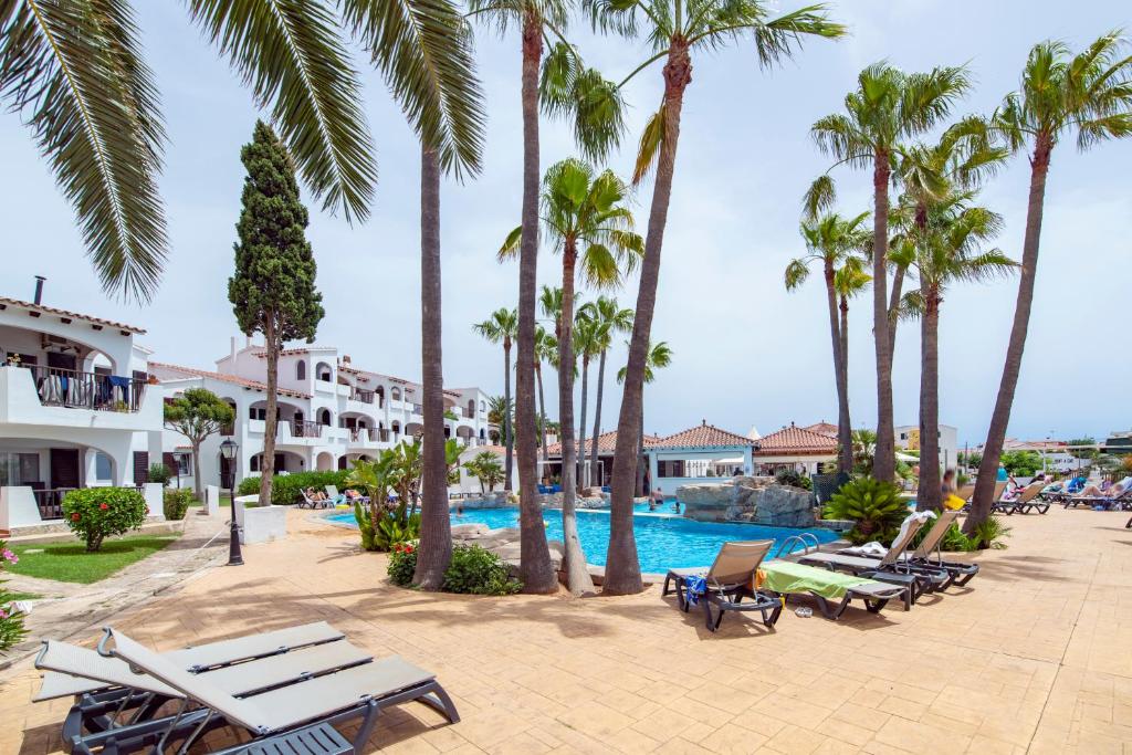 The swimming pool at or close to Siesta Mar Private Apartments