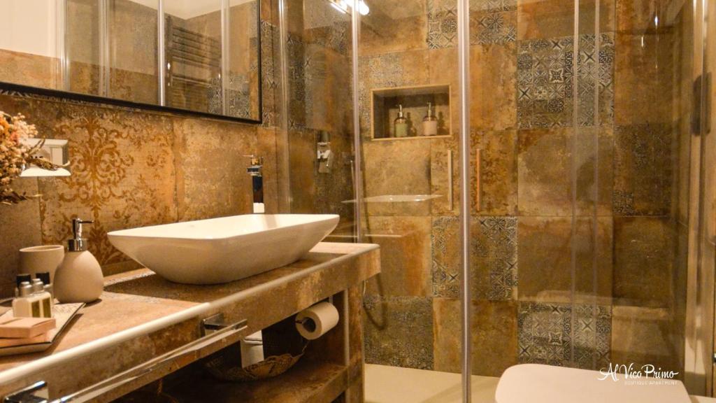 A bathroom at Al Vico Primo - Boutique Apartment