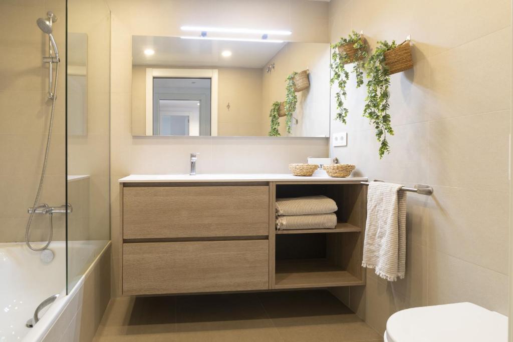 Koupelna v ubytování Vivalidays Apartour - Calella