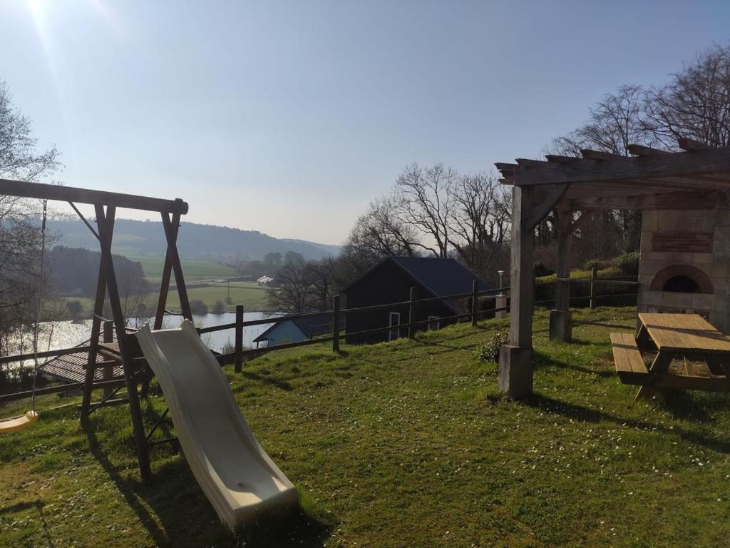 Příroda nedaleko luxury tent