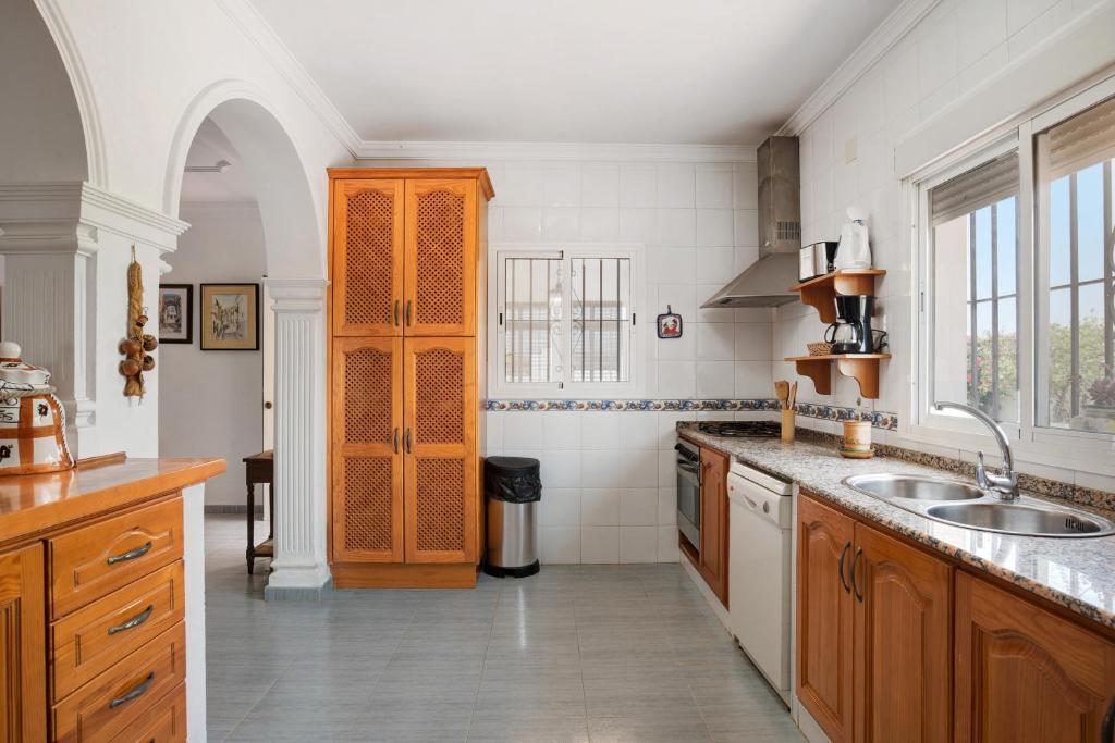 Kuchyň nebo kuchyňský kout v ubytování Villa Cruz del Sur - Solo familias