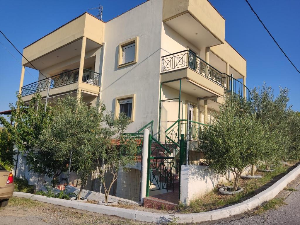 Budova, v ktorej sa apartmán nachádza