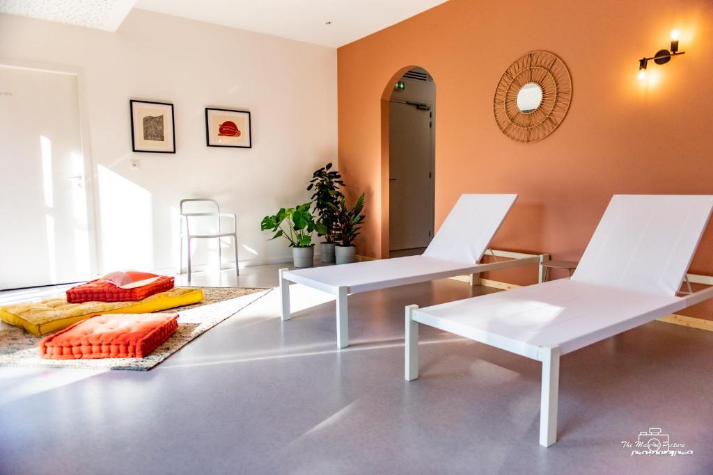 Posezení v ubytování Logis Hôtel Altitude et Spa Pierre-Percée