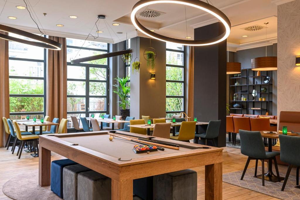 Restaurace v ubytování Holiday Inn Brussels Schuman by IHG