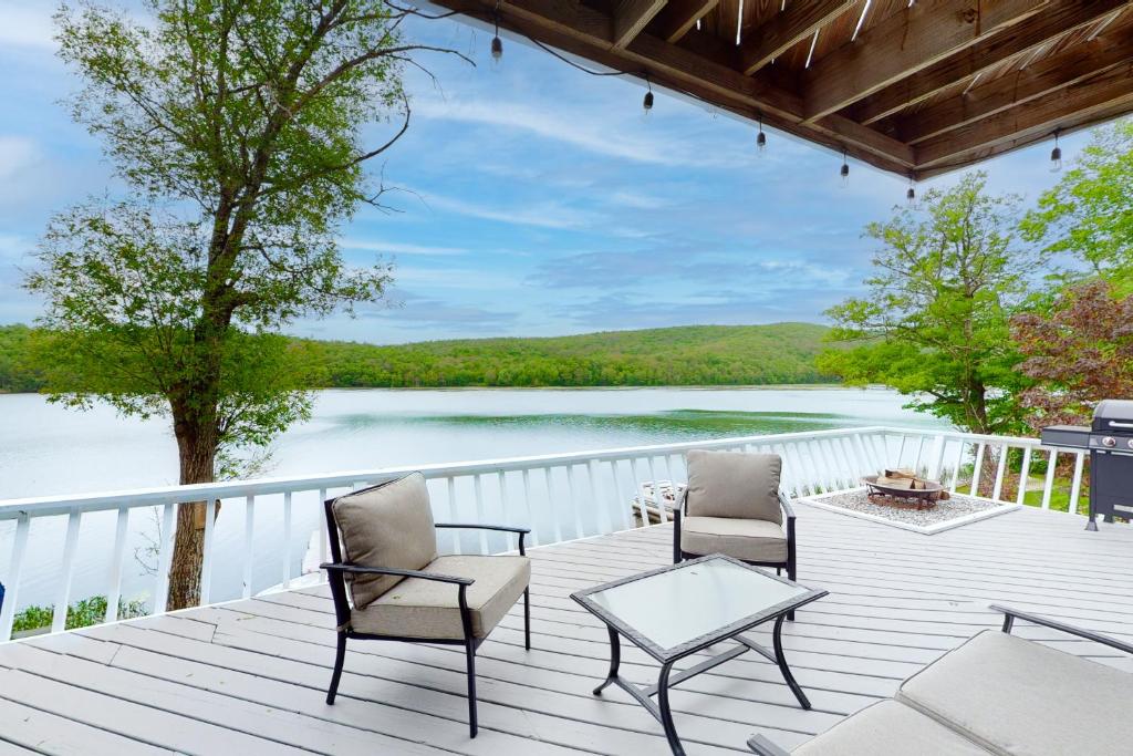 Vacation Home Lake Bomoseen Beauty, Castleton, VT