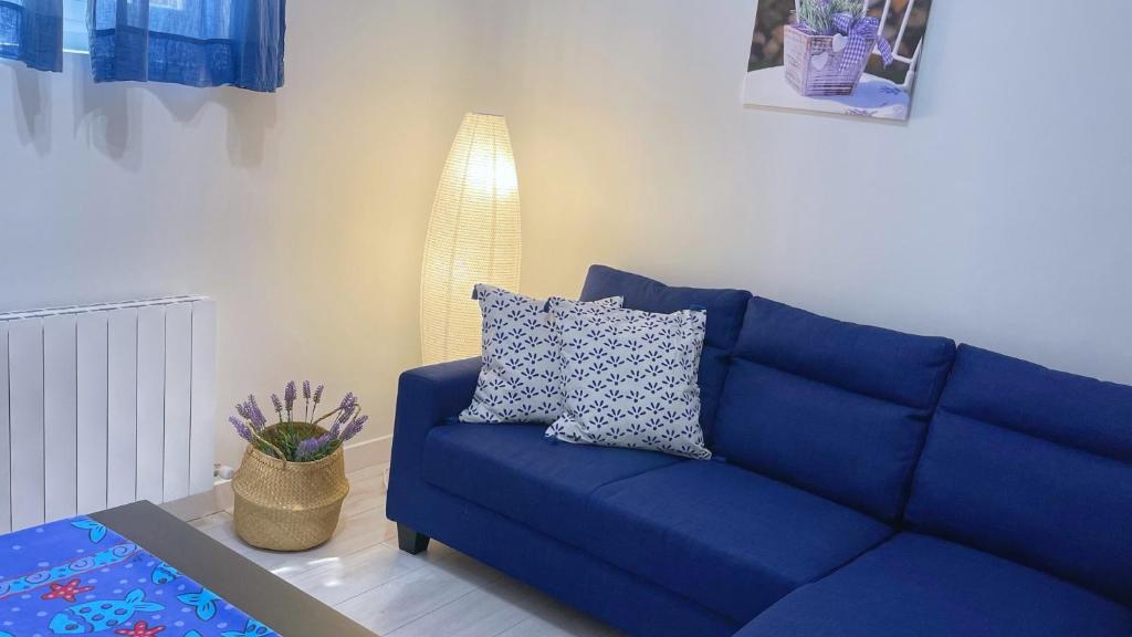 Część wypoczynkowa w obiekcie VT Flat Reformado con Escritorio de Trabajo y Wifi