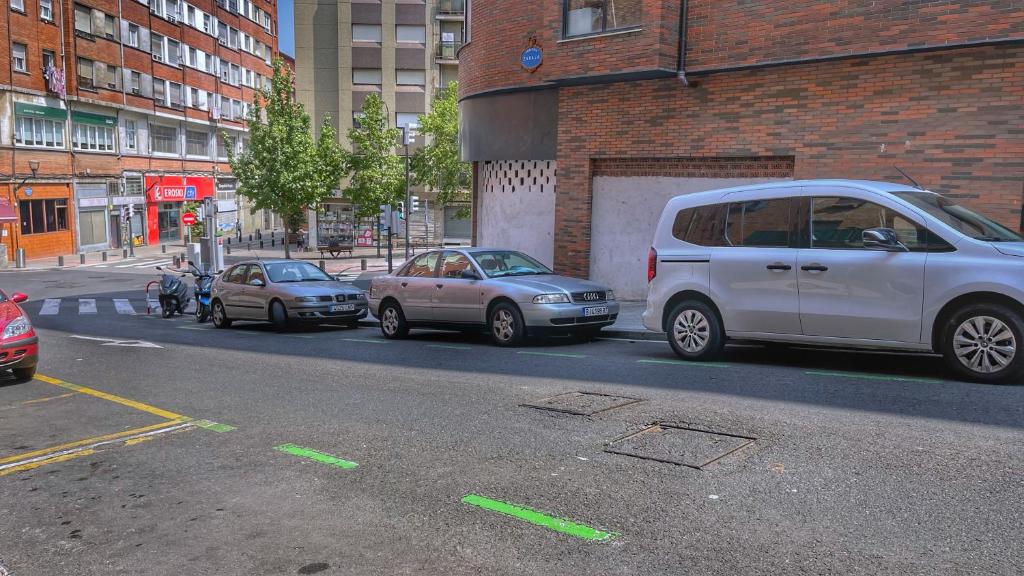 Zdjęcie z galerii obiektu VT Flat Reformado con Escritorio de Trabajo y Wifi w mieście Bilbao