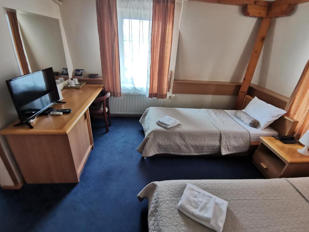 Garni Hotel Panorama Lux - Resim 37