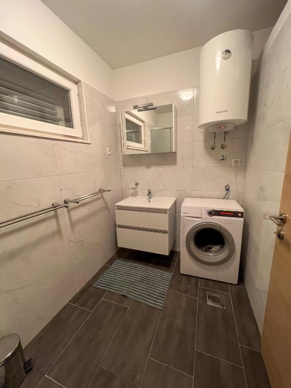 Kúpeľňa v ubytovaní Apartament Sunny z obłędnym widokiem na morze