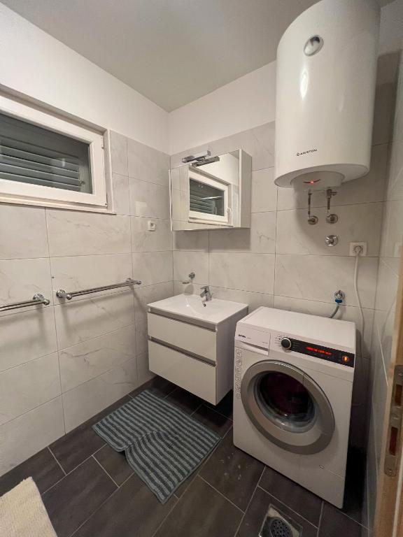 Kúpeľňa v ubytovaní Apartament Sunny z obłędnym widokiem na morze