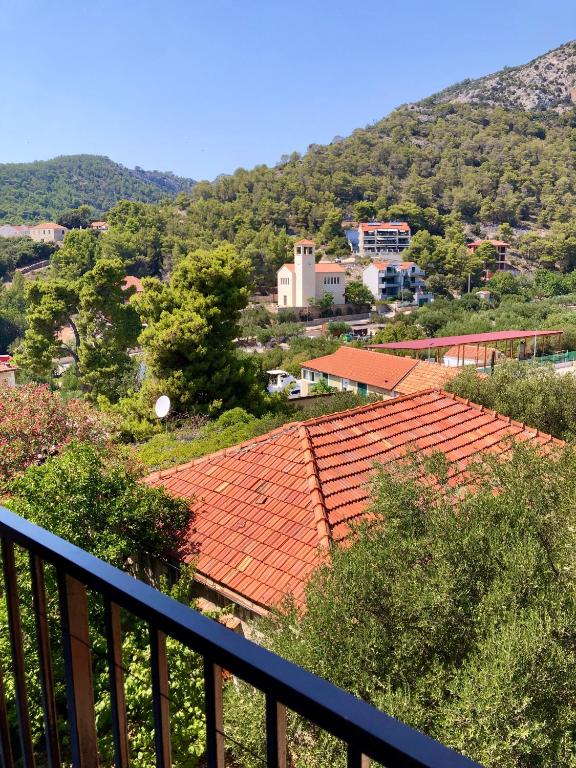 Nespecifikovaný výhled na hory nebo výhled na hory při pohledu z bed and breakfast
