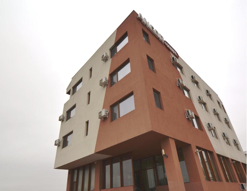 Budova, kde se hotel nachází