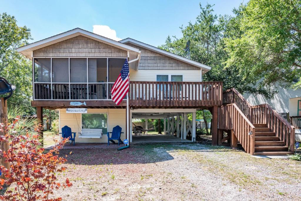 A Writer's Island Cottage by Oak Island Oak Island (updated prices 2024)