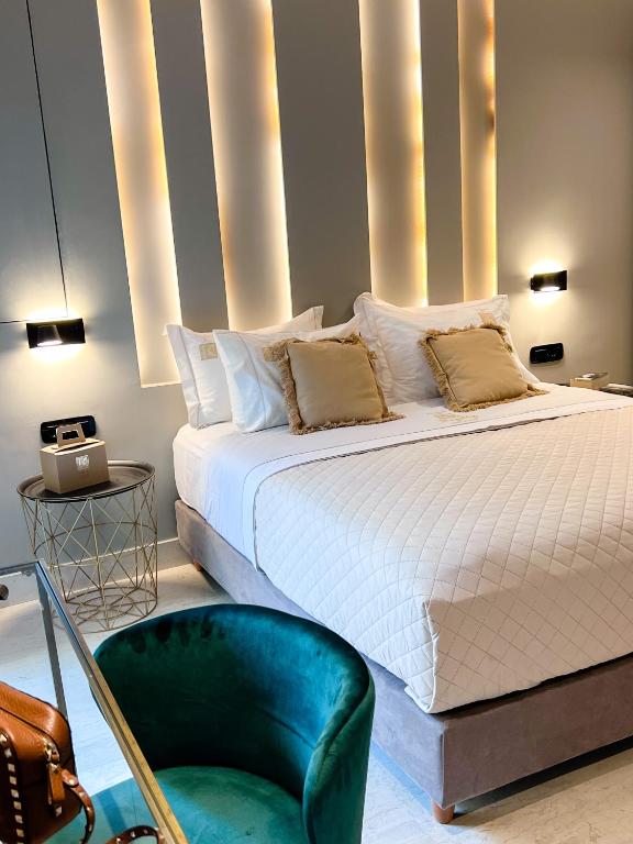 Royalty Suites Psyrri - Resim 43