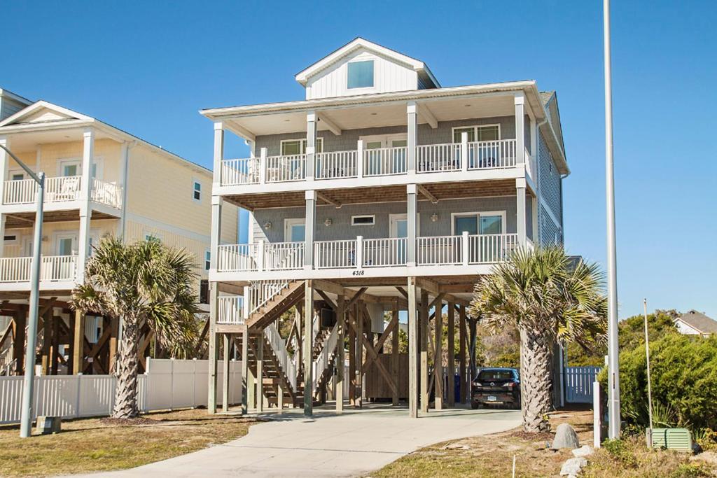 Option Sea by Oak Island Oak Island (updated prices 2024)