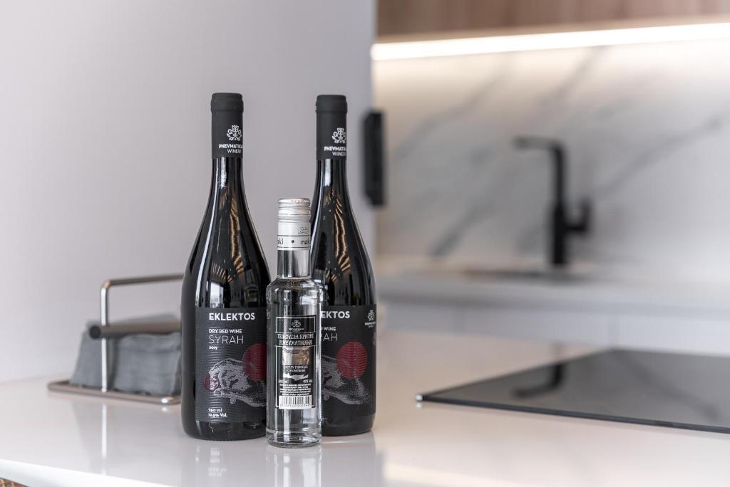 Almy Luxury Apartments - 3