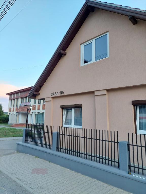 Casa 115 Toplița - Haus Mit Zwei Schlafzimmern