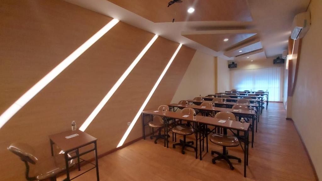 Restaurace v ubytování Bekizaar Hotel Surabaya
