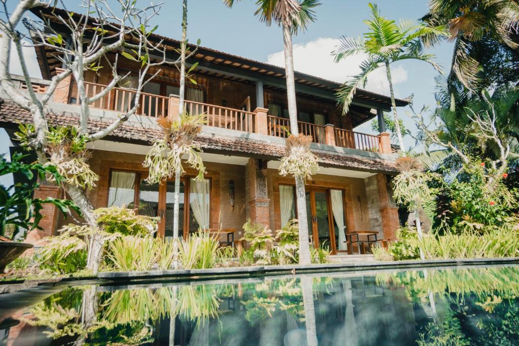 Zahrada ubytování Bramasa Ubud Guest House