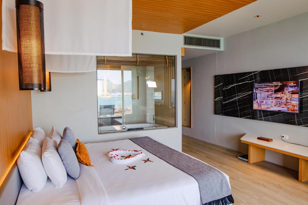 Kalima Resort and Spa - 12