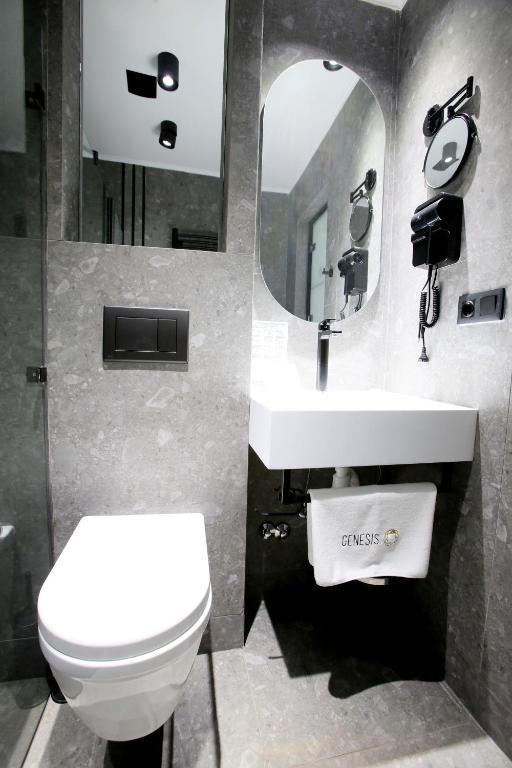 Koupelna v ubytování Genesis Kosher Hotel Tbilisi
