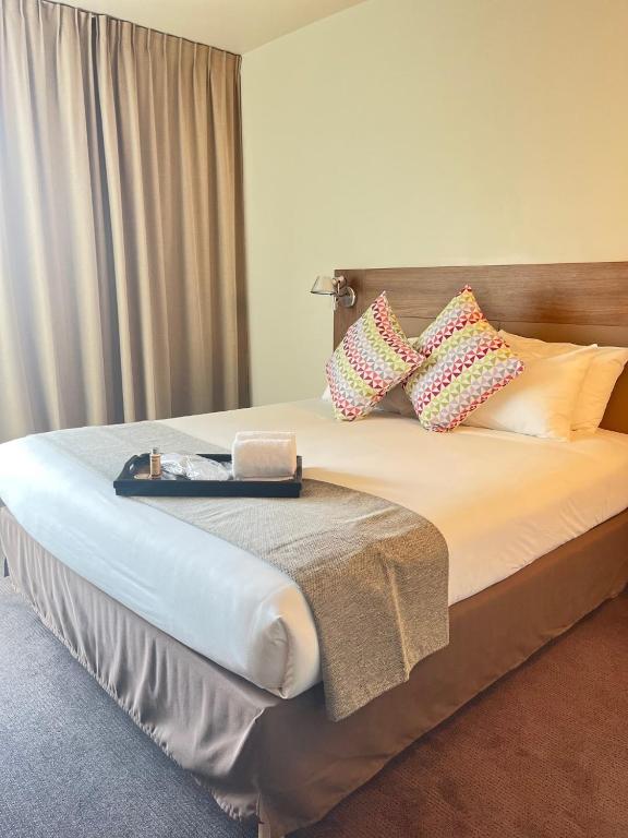 Campanile PRIME - Paris Saclay - Chambre Double Supérieure