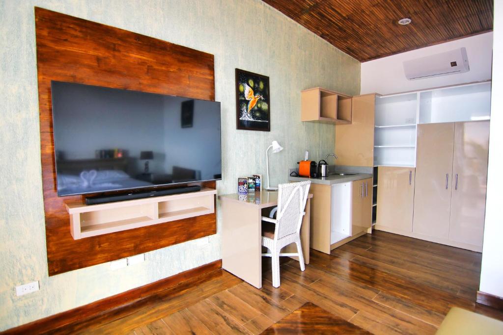 The Gabayan Riviera - Suite Junior