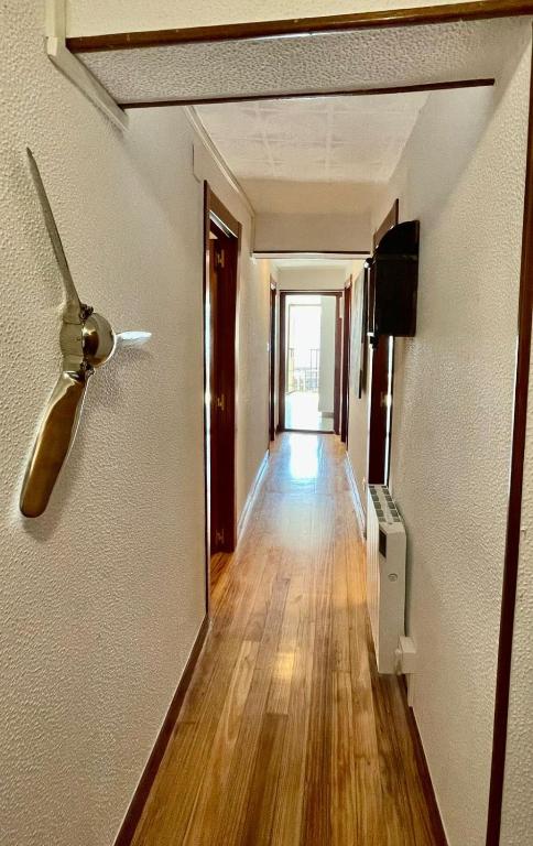 Televízia a/alebo spoločenská miestnosť v ubytovaní Precioso apartamento en el puerto de Elantxobe