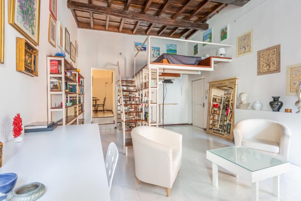 Daplace - Giulia Apartment