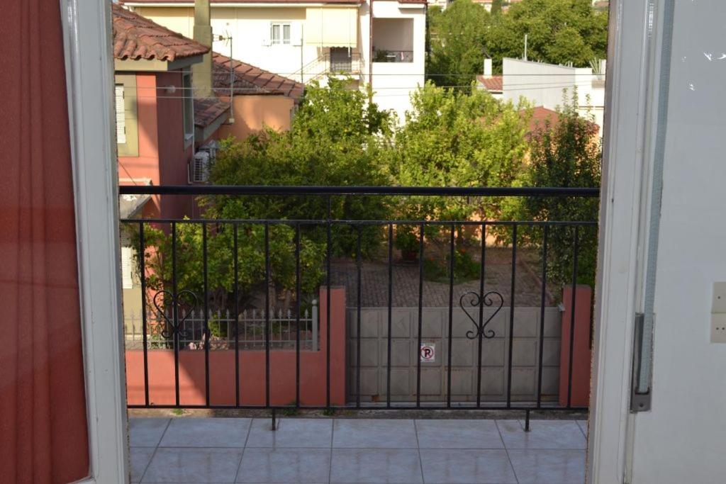 A balcony or terrace at Studio Lantzos