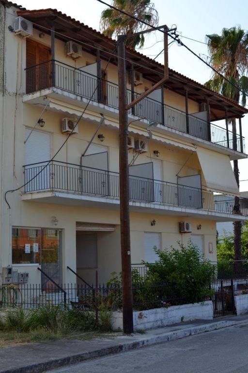 The building in which Az apartmant is located