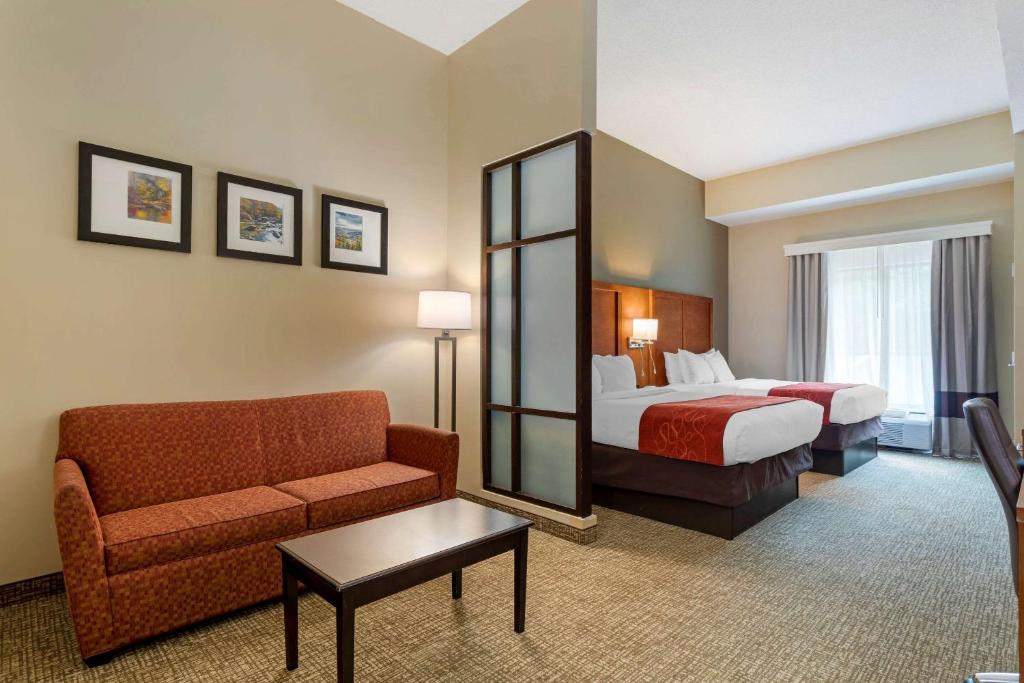 Comfort Suites - Suite Queen Con Dos Camas Queen No Fuman
