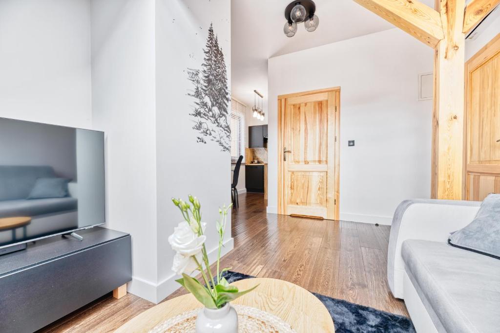 Karkonoski Klimat - domek i apartamenty z sauną, balią i jacuzzi - Appartement Met Uitzicht Op De Bergen