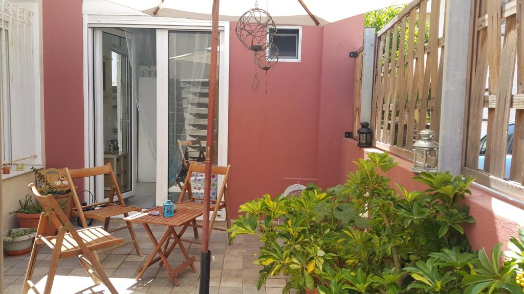 Balkón alebo terasa v ubytovaní Xenia's Independent Studio Near OLD TOWN of Rodos.