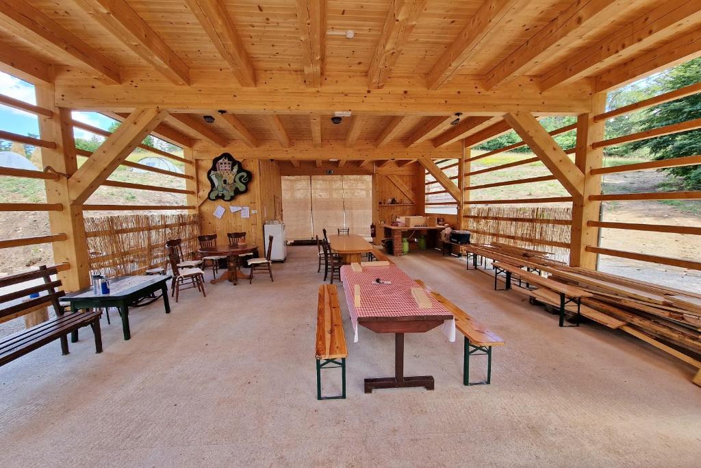 Fotografie z fotogalerie ubytování Kamp Beli gaber v destinaci Stari Trg pri Ložu