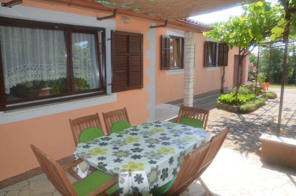 Vonkajšia záhrada v ubytovaní Villa Fragola - Holiday house with large garden