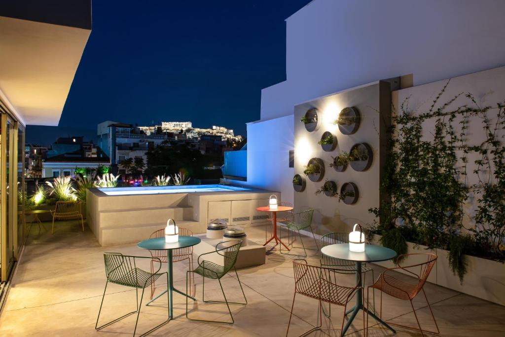 Część wypoczynkowa w obiekcie Alkima Athens Hotel