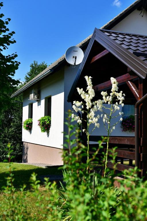 Zahrada ubytování Holiday Home Ostrun