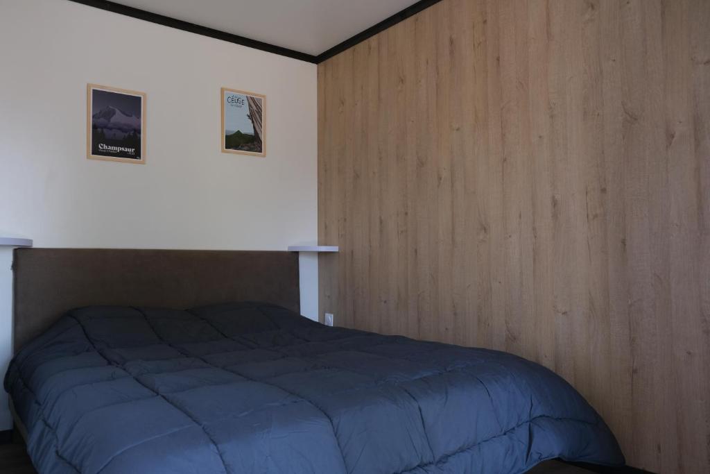 Postel nebo postele na pokoji v ubytování Domaine Napoléon